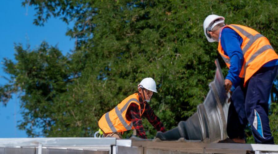 Roof maintenance in Maxwell, IN